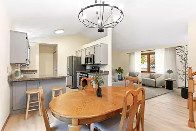 306 71st Street N, Mahtomedi, MN 55115 - Photo 7