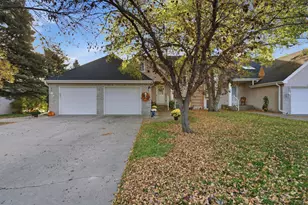 2215 10th Ave SE, Willmar, MN 56201 - Photo 3