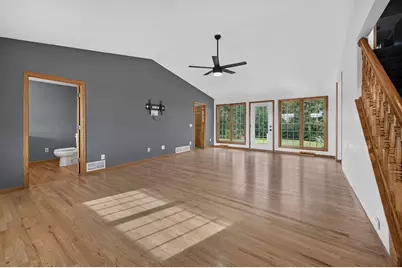 W28184 Bills Valley Road, Arcadia, WI 54612 - Photo 7