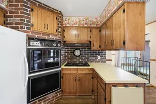 208 4th Ave N, Waldorf, MN 56091 - Photo 5