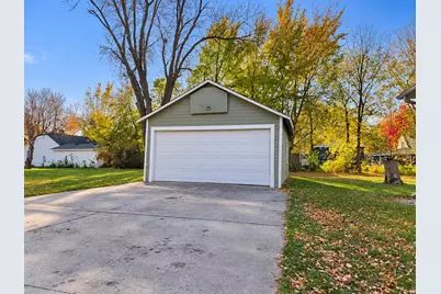 714 9th Street SW, Willmar, MN 56201 - Photo 3