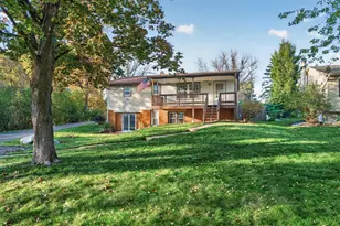 6780 35th St N, Oakdale, MN 55128 - Photo 1