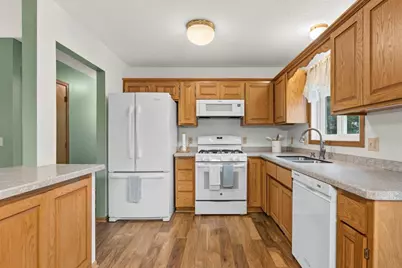 10961 Fillmore Street NE, Blaine, MN 55434 - Photo 11