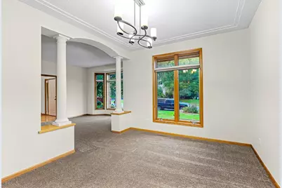 2413 Bridle Creek Trail, Chanhassen, MN 55317 - Photo 7