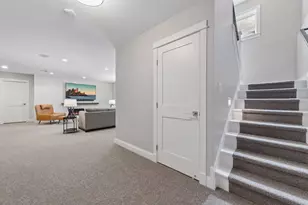 633 Park St E, Wayzata, MN 55391 - Photo 29