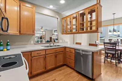 20048 Homestead Court #36, Lakeville, MN 55044 - Photo 15