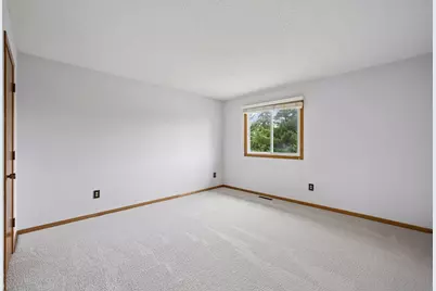 11105 Drake Street NW, Coon Rapids, MN 55433 - Photo 11