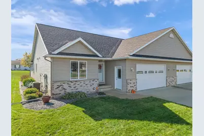 235 3rd Avenue SE, Plainview, MN 55964 - Photo 1