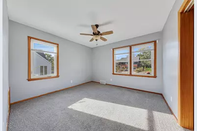 817 5th Street S, New Ulm, MN 56073 - Photo 17