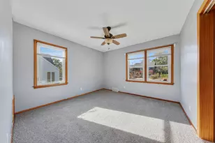 817 5th Street S, New Ulm, MN 56073 - Photo 17