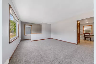 817 5th Street S, New Ulm, MN 56073 - Photo 5