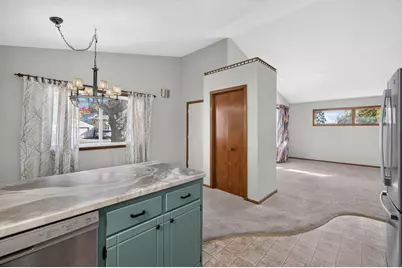 2621 McKnight Road N, North Saint Paul, MN 55109 - Photo 11