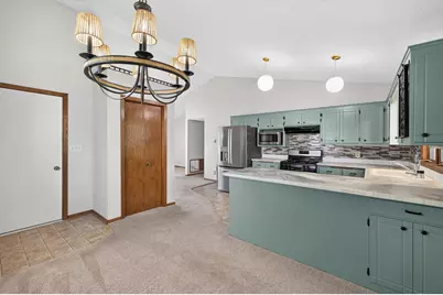 2621 McKnight Road N, North Saint Paul, MN 55109 - Photo 7
