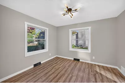1819 Wilshire Drive NE, Rochester, MN 55906 - Photo 23