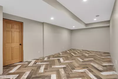 8924 Heatherton Ridge Drive, Savage, MN 55378 - Photo 25