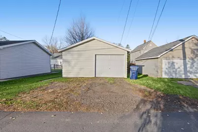 3706 4th Avenue E, Hibbing, MN 55746 - Photo 7