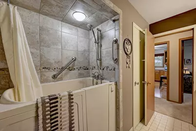 31 65 1/2 Way NE, Fridley, MN 55432 - Photo 19