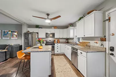 199 Butler Avenue E, West Saint Paul, MN 55118 - Photo 17