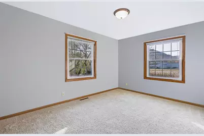 207 S Martin Street, Elmwood, WI 54740 - Photo 21