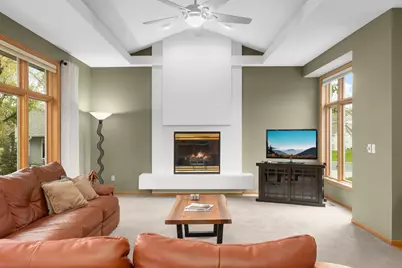 5054 Edgewater Drive, Savage, MN 55378 - Photo 9