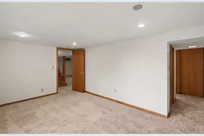 7286 Clay Avenue E, Inver Grove Heights, MN 55076 - Photo 17