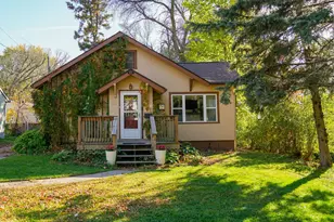 413 W Beech Ave, Fergus Falls, MN 56537 - Photo 1