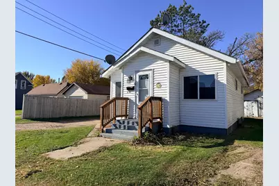 610 Oak Grove Avenue, Detroit Lakes, MN 56501 - Photo 1