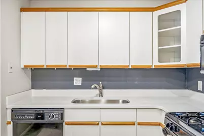 4860 Park Commons Drive #309, Saint Louis Park, MN 55416 - Photo 5