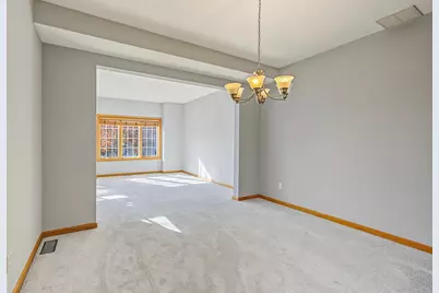 18134 Jarl Court, Lakeville, MN 55044 - Photo 17