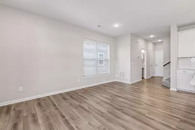 14524 Twin Lakes Circle, Burnsville, MN 55306 - Photo 11