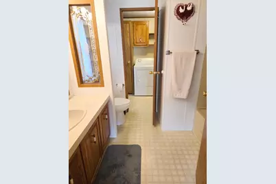 100 Joyce Drive, Mankato, MN 56001 - Photo 13