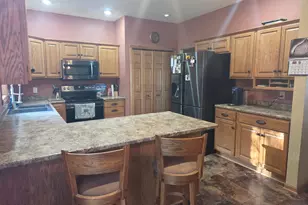 2327 Lake Ave, New Ulm, MN 56073 - Photo 3