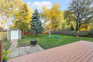 4740 Edgewood Ave N, Crystal, MN 55428 - Photo 45