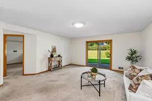 808 Winterberry Dr, Woodbury, MN 55125 - Photo 21