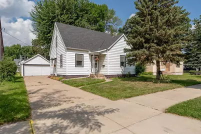 102 5th Street NE, Montgomery, MN 56069 - Photo 1