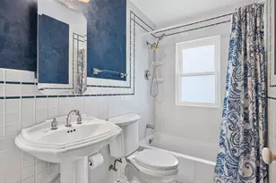 242 5th Ave N, Hopkins, MN 55343 - Photo 31