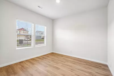 820 Sycamore Place N, Cambridge, MN 55008 - Photo 11