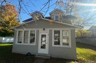 22 Hickory St N, Lester Prairie, MN 55354 - Photo 1