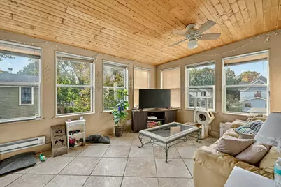 323 W Broadway Street, Winona, MN 55987 - Photo 5