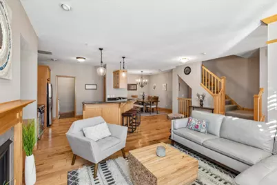 6715 Flycatcher Lane #1120, Apple Valley, MN 55124 - Photo 9
