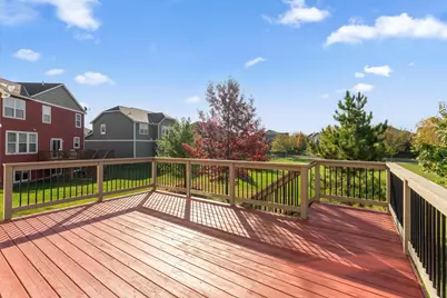 15930 Elmwood Way, Apple Valley, MN 55124 - Photo 33