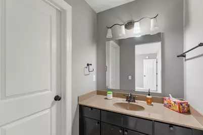 15930 Elmwood Way, Apple Valley, MN 55124 - Photo 23