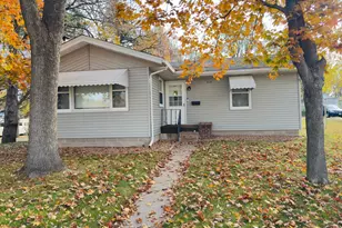 214 8th St NE, Little Falls, MN 56345 - Photo 3