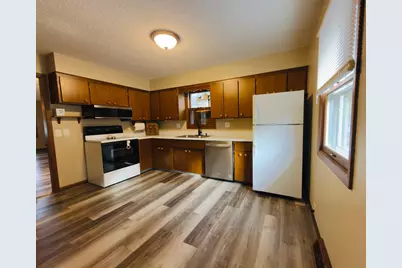 214 8th Street NE, Little Falls, MN 56345 - Photo 9