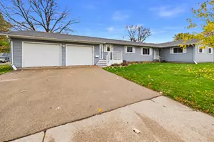 128 E 5th St N, Melrose, MN 56352 - Photo 1