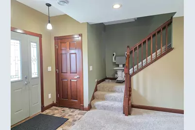 105 Taylor Circle, Le Sueur, MN 56058 - Photo 3