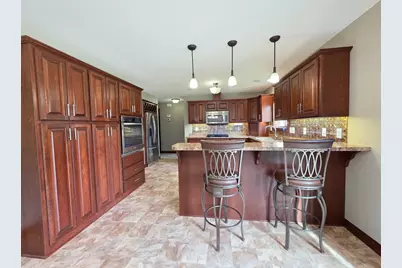 105 Taylor Circle, Le Sueur, MN 56058 - Photo 13