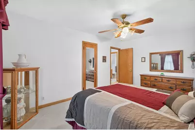 6308 James Avenue S, Richfield, MN 55423 - Photo 9