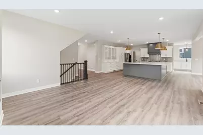 7624 22nd Avenue E, Shakopee, MN 55379 - Photo 11