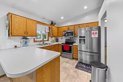 12848 Belle Aire Drive, Champlin, MN 55316 - Photo 13